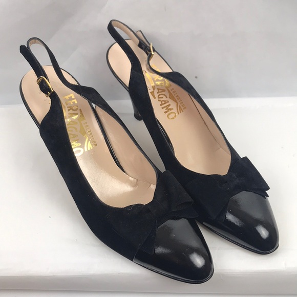 Salvatore Ferragamo Shoes - Excellent condition Salvatore Ferragamo made in Italy sling back leather bow